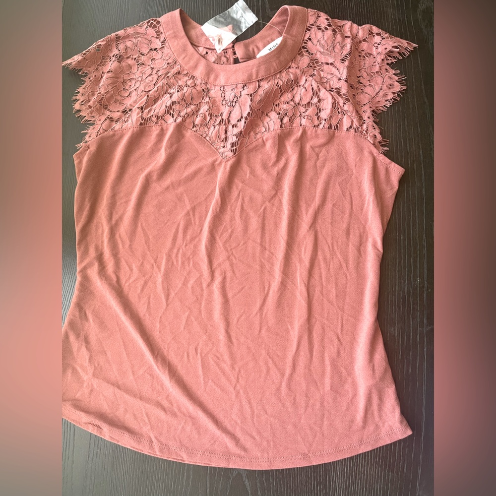 Mine Mauve colored Blouse size Large